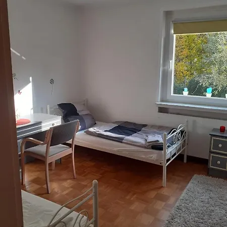 Апартаменты Ground Floor Laatzen *